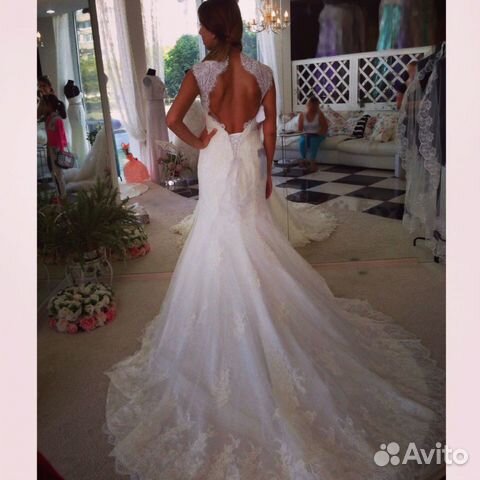 Платье с открытой спиной Платье с открытой спиной