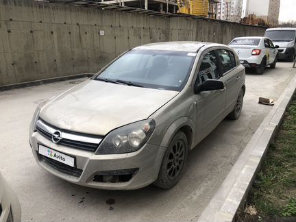 Opel Astra 1.8 AT, 2005, 95 000 км