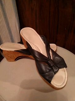 Шлёпанцы женские