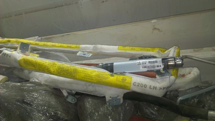 Шторка SRS правая Нью актион б. у