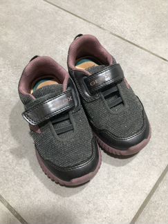 Кроссовки Geox 23р