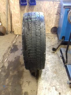 Грузовая шина бу 295 60R22.5 Goodyear из Германи