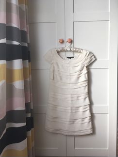 Платье French Connection