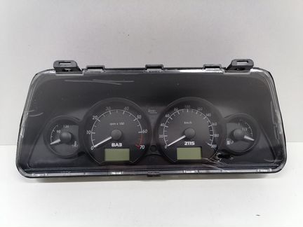 Панель приборов на ваз 2115 (с черными кольцами)