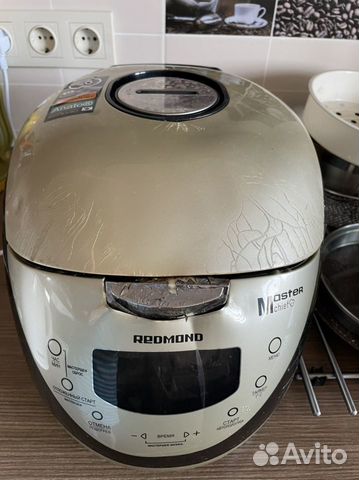 Мультиварка Redmond Rmc M150 золотая