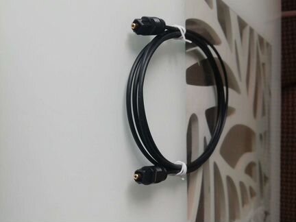 Оптический кабель toslink