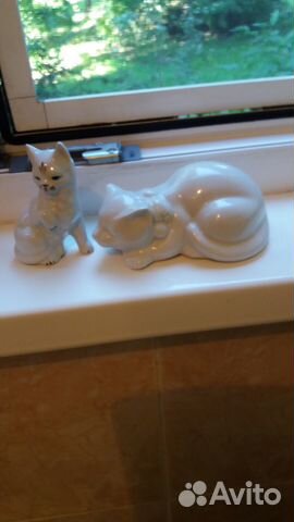 Статуэтка фарфор кошка