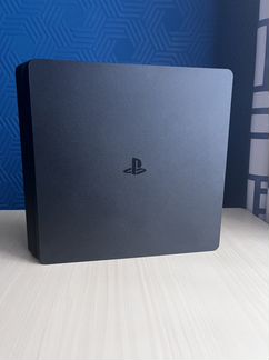 Playstation 4 slim 1tb