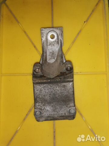 Кронштейн двигателя Mercedes Ml W163 OM612 2004