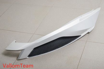 Лот SD3-82 Пластиковая накладка левая гидроцикла B