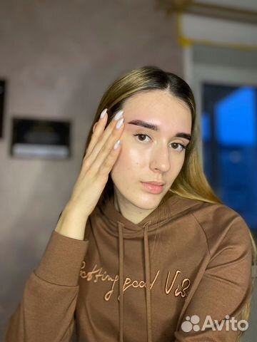 Оформление и окрашивание бровей