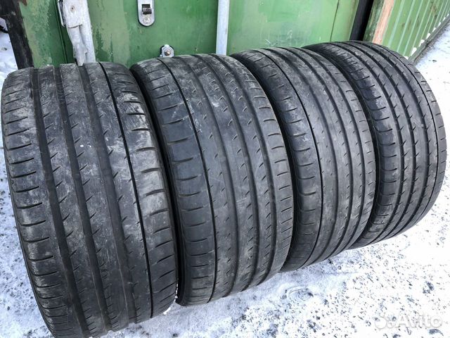 Yokohama ADVAN Sport V105S 225/40 R18 и 255/35 R18 94Y