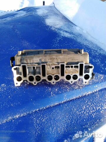 Коллектор впускной Audi A4 Avant III В7 2.0 TDI