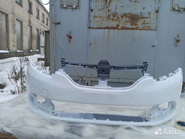 Рено Logan 2 бампер передний белый Логан