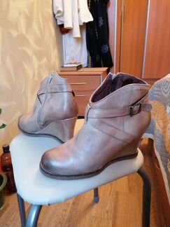 Ботинки осенние