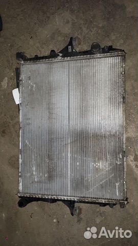 VW touareg 2006 3.0 D радиатор охлаждения