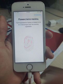 Телефон iPhone 5 se