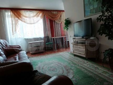 3-к. квартира, 60 м², 2/5 эт.