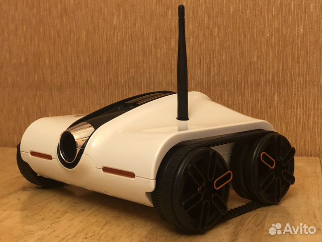 Brookstone rover spy tank