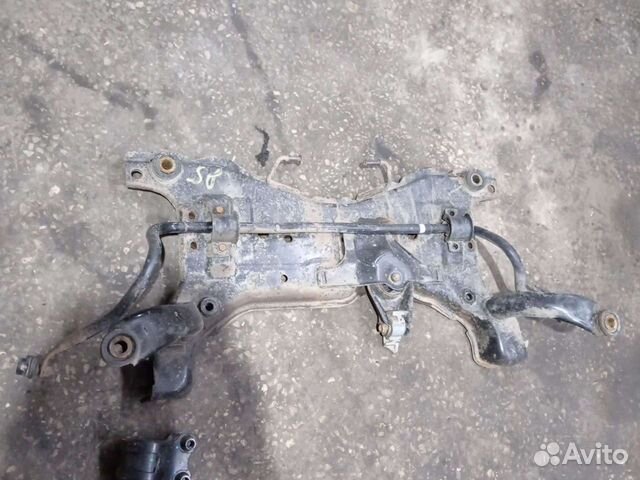 Балка подмоторная подвески,подрамник Mazda 3