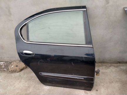 Дверь задняя правая nissan maxima
