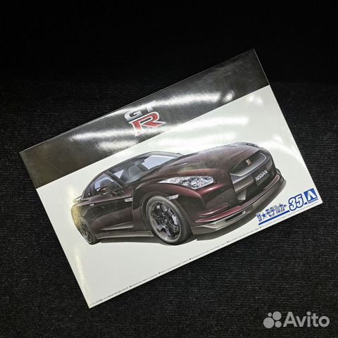 Сборная модель nissan R35 GT-R spec-V 09