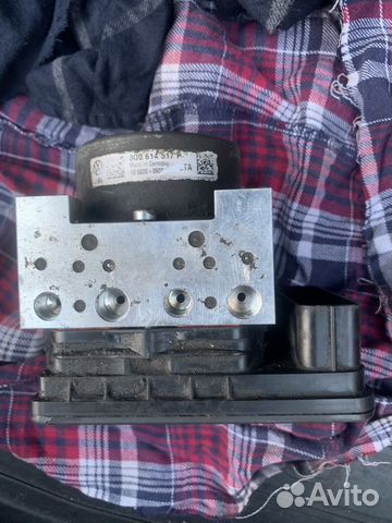 Skoda octavia а7 блок abs насос