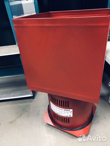 Зернодробилка измельчитель & зерна нива 500 кг/ч 1