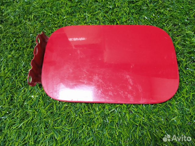 Лючок бензобака Volkswagen Passat B4