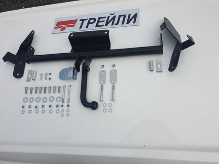 Фаркоп Ford Focus I HB,sedan 1998-2005 Е