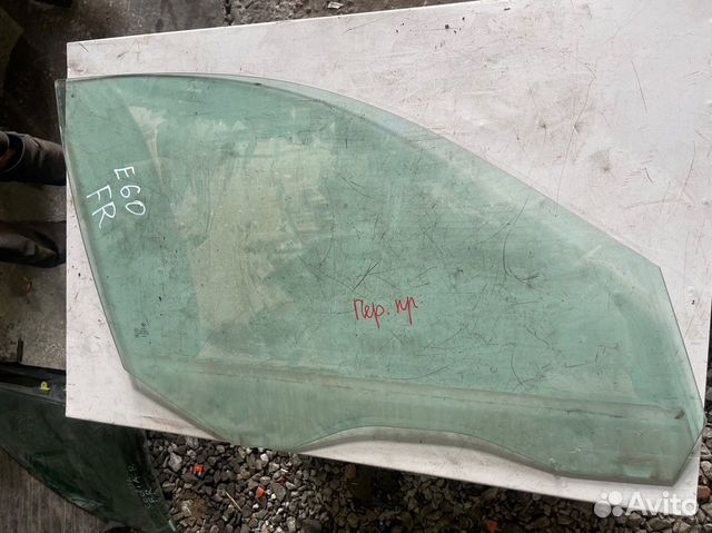 Переднее стекло bmw e60