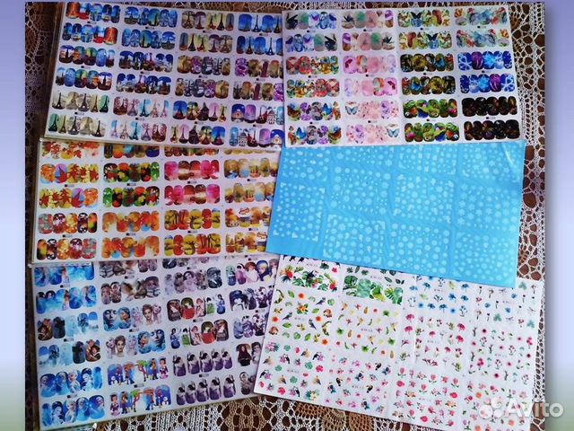 Слайдеры тематические для маникюра ногтей 12штук