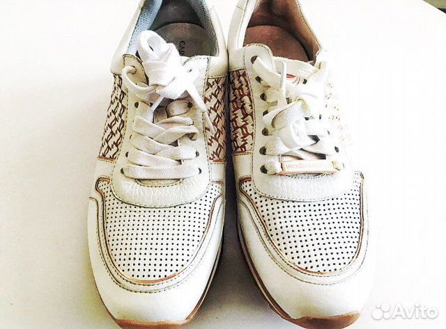 Полуботинки женские Carlo Pazolini