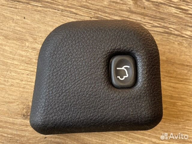 Jeep grand cherokee кнопка открывания багажника