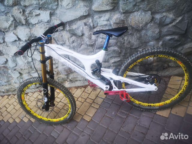 Велосипед Santa Cruz v10