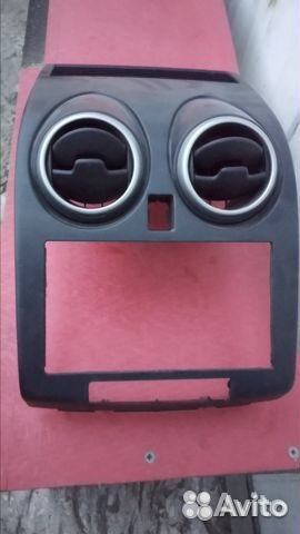 Панель центральной консоли Nissan Qashqai J10
