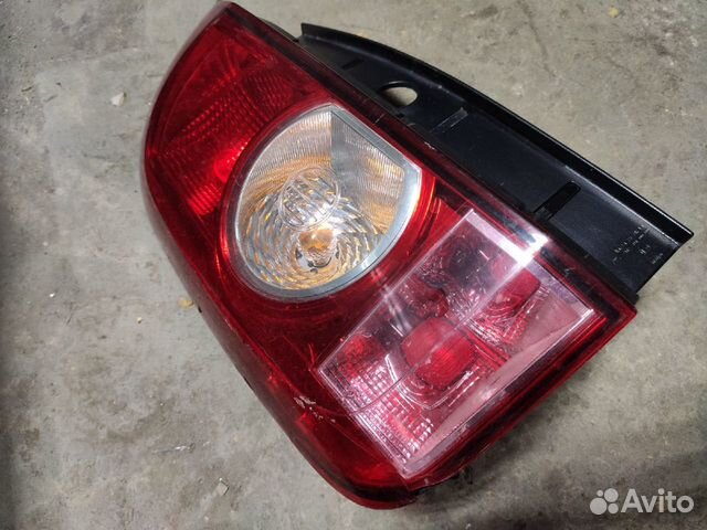 Фонарь левый Renault Duster