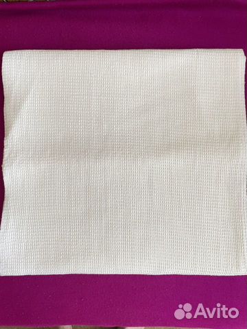 Полотенца вафельные в рулоне и подшитые