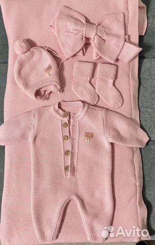 Конверт и комбинезон на выписку