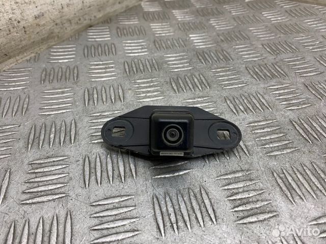 Камера задняя Toyota Land Cruiser J200 1vdftv 2012