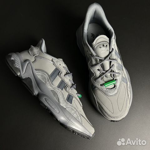 Кроссовки Adidas Ozweego