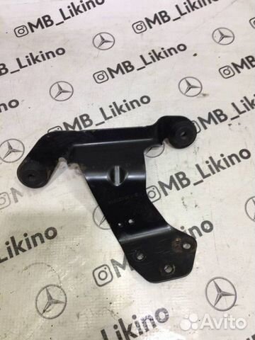 Кронштейн блока клапанов задний Mercedes-Benz