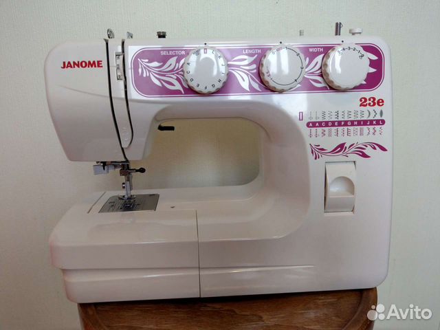 Швейная машина Janome 23e
