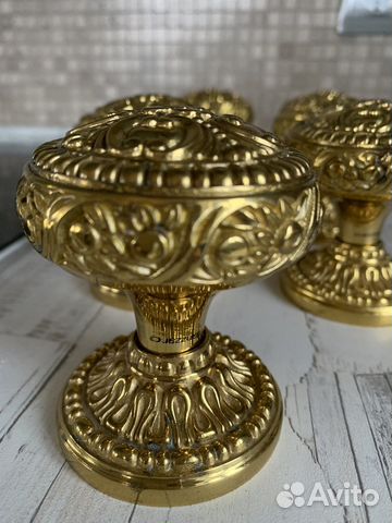 Ручка дверная кноб