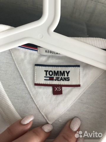 Tommy hilfiger футболка xs