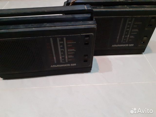 Радиоприемник Альпинист 320 СССР