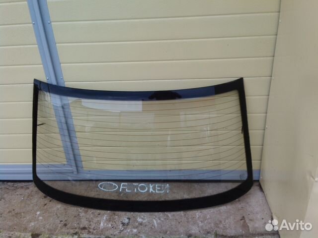 Ваз-2110-заднее стекло