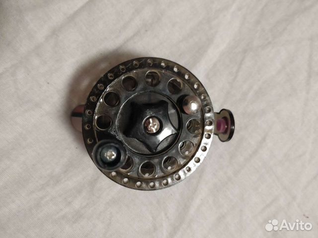 Катушка для зимней удочки рыбалки