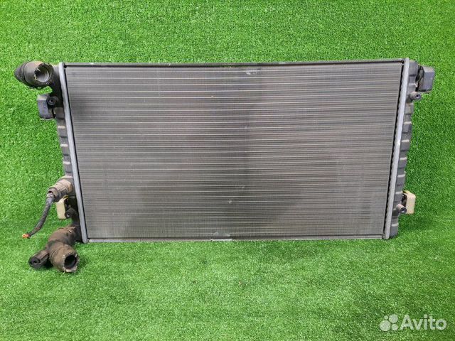 Радиатор охлаждения двигателя Volkswagen New