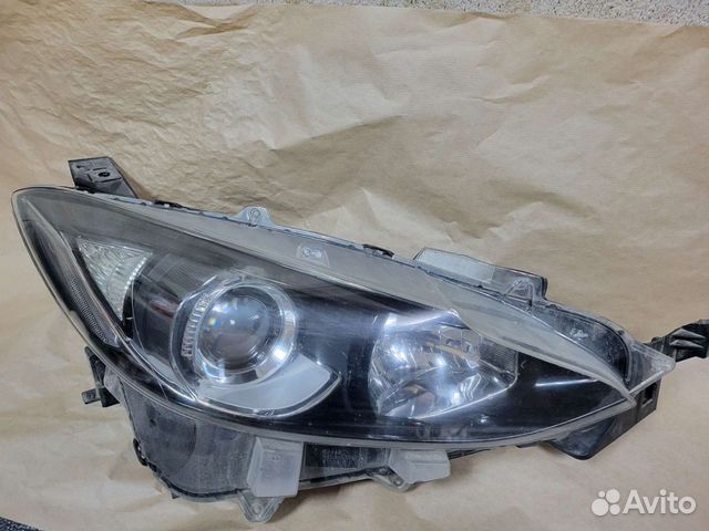 Фара правая мазда 3